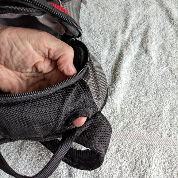 Small Backpack 2 Liter - Picture 7 of 8